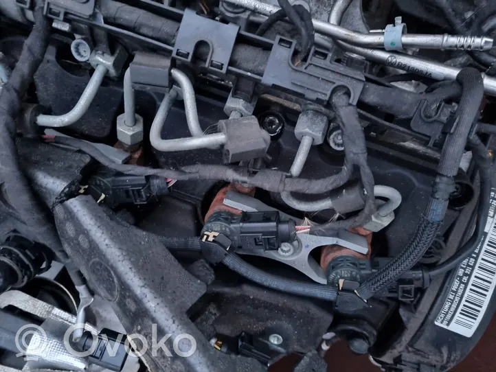 Volkswagen PASSAT B8 Engine CRL