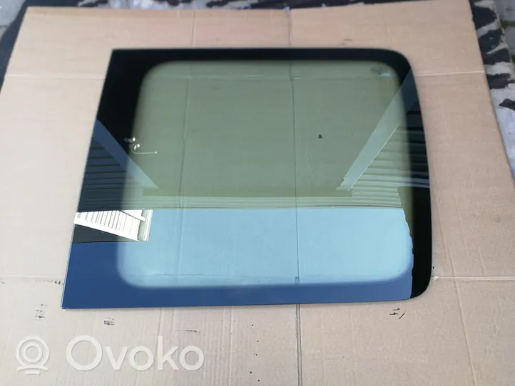 Volkswagen Caddy Rear side window/glass 