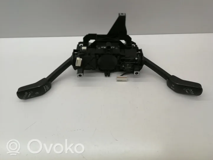 Volkswagen PASSAT B8 Leva/interruttore dell’indicatore di direzione e tergicristallo 3Q0953521P