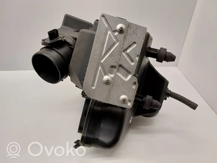 Audi A4 S4 B8 8K Boîtier de filtre à air 8K0133835AB