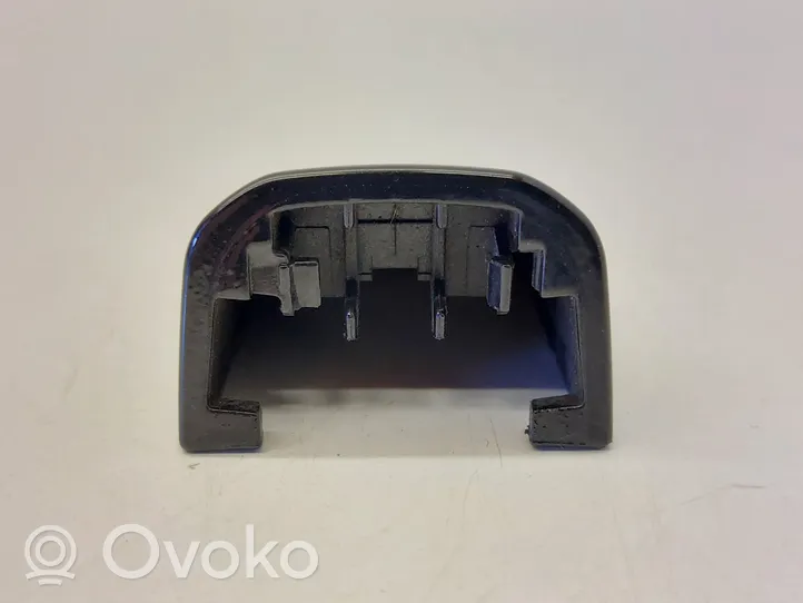 Audi A4 S4 B8 8K Osłona klamki drzwi przednich 8K0839879