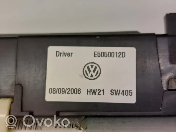 Volkswagen PASSAT B6 Hidraulikos siurblys galinio dangčio 3C9827383C