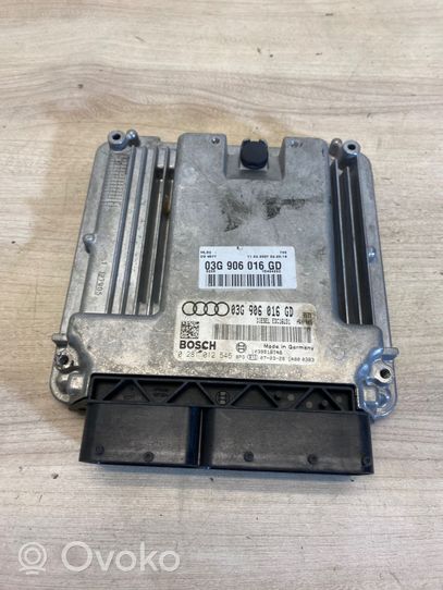 Audi A4 S4 B7 8E 8H Calculateur moteur ECU 03g906016gd