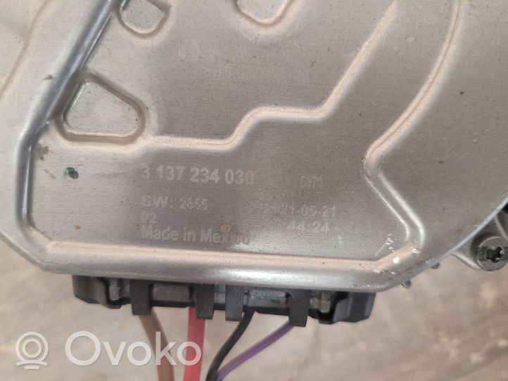 Chrysler Pacifica Jäähdyttimen jäähdytinpuhallin 3137234030