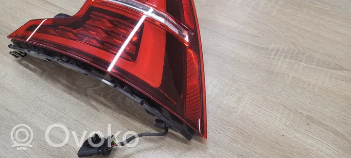 Volvo S60 Set feux arrière / postérieurs 22074803