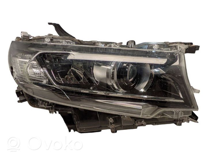 Toyota Land Cruiser (J200) Faro/fanale 8114560N20