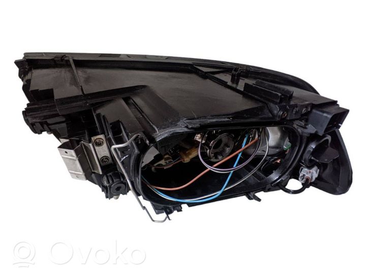 Volvo V50 Headlight/headlamp 30678916