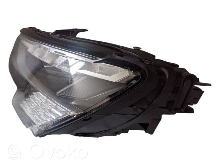 Audi A3 8Y Lampa przednia 8Y0941035