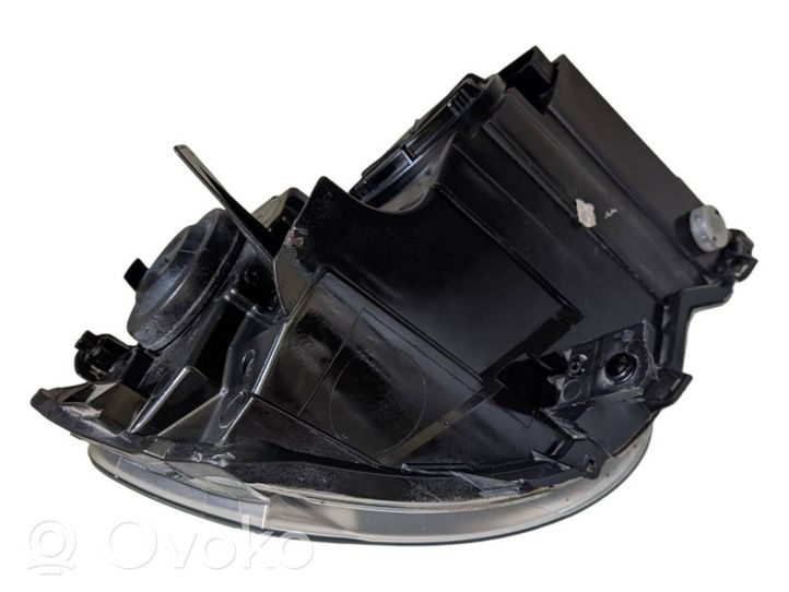 Volkswagen Polo IV 9N3 Phare frontale 6Q1941007AT