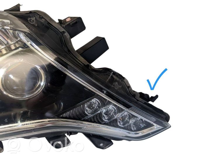 Toyota Land Cruiser (J150) Lampa przednia 8114560J20