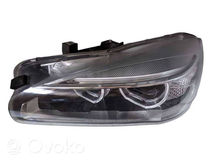 BMW 2 F46 Lampa przednia 7214903