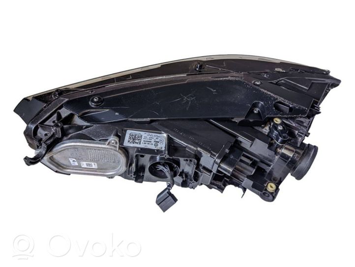 Volkswagen PASSAT B8 Lampa przednia 3G1941082C