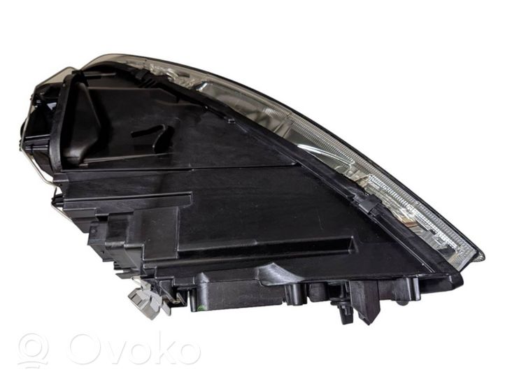 Volvo C70 Phare frontale LE08A6183