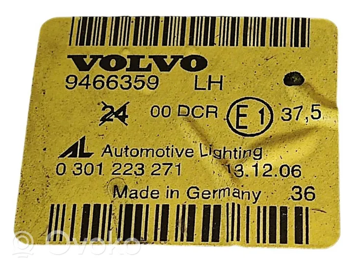 Volvo C70 Lampa przednia 9466359