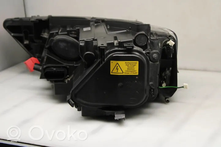 Audi Q3 8U Faro delantero/faro principal 8U0941006