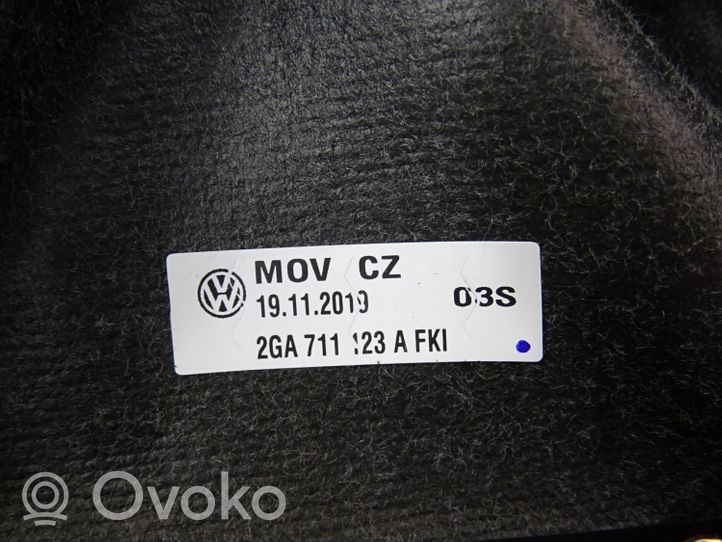 Volkswagen T-Roc Drążek / Pokrętło zmiany biegów 2GA711123A