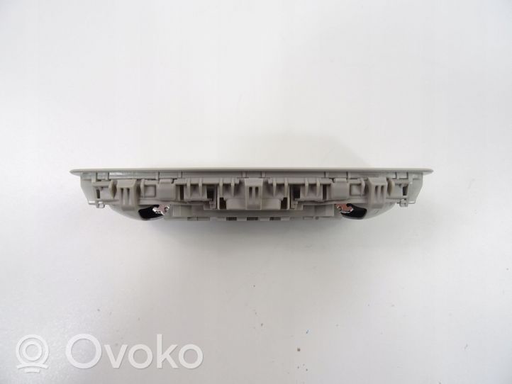 Volkswagen T-Roc Lampka podsufitki tylna 2GA947290A