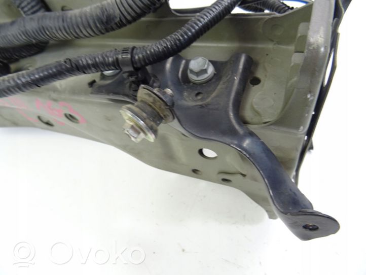 Toyota Yaris Longeron support avant 