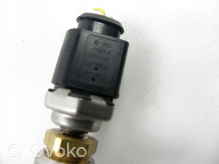 Skoda Kamiq Kraftstoffverteiler Einspritzleiste Verteilerrohr 04C133320F