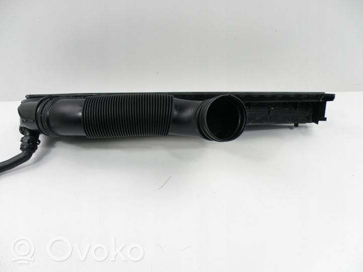 Skoda Kamiq Déflecteur d'air de radiateur de refroidissement 2Q0129509