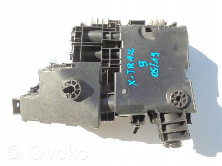 Nissan X-Trail T32 Fuse module 284B75NA0A