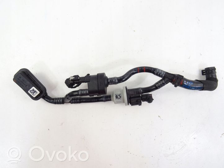 Volkswagen Up Fuel line/pipe/hose 5Q012724E