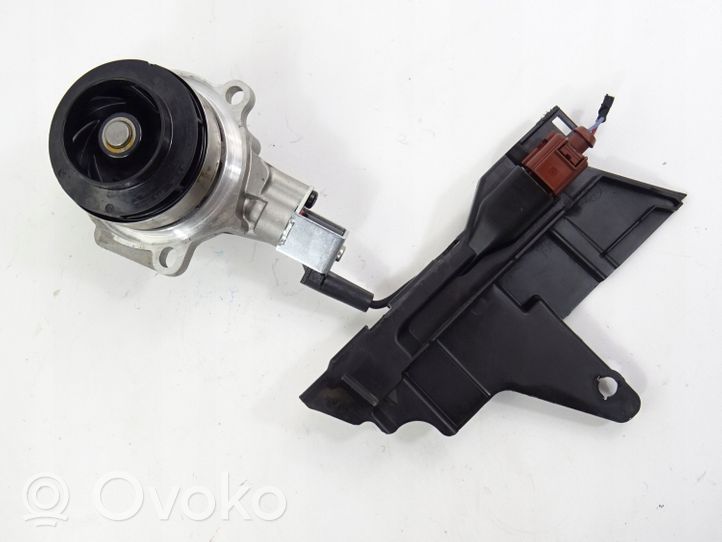 Volkswagen Touran III Water pump 010157802KT