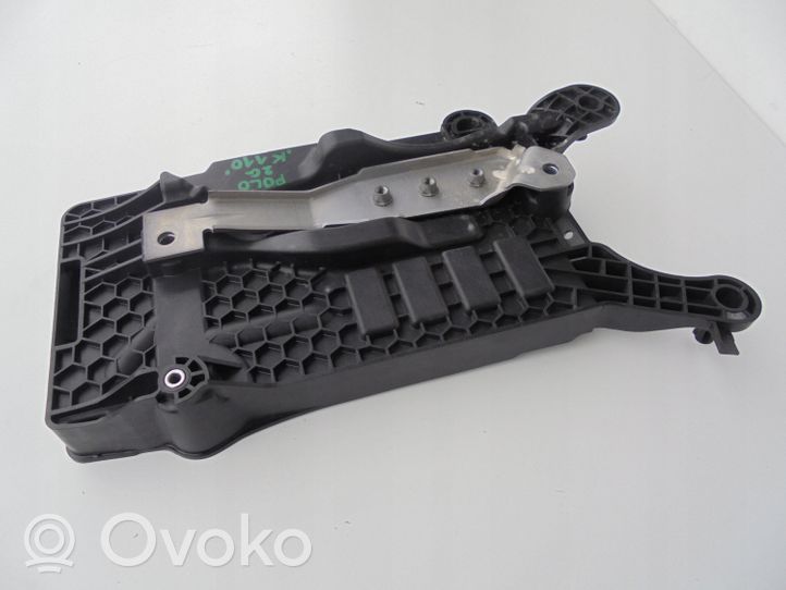 Volkswagen Polo VI AW Battery tray 