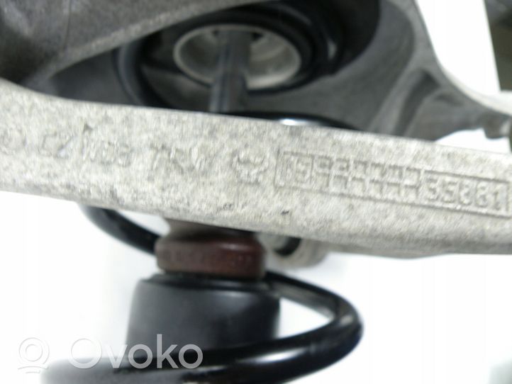 Audi A4 S4 B8 8K Etuiskunvaimennin kierrejousella 8K0412383F