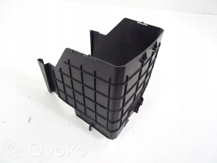 Audi Q3 8U Support batterie 3C0915335