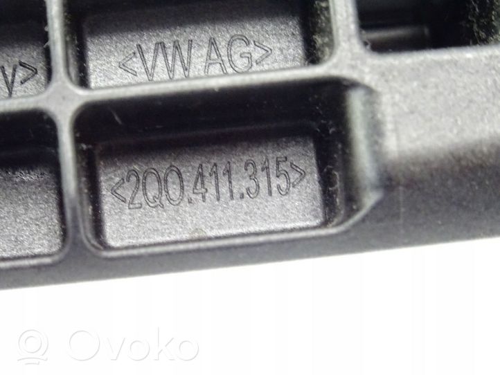 Seat Ibiza V (KJ) Stabilisateur avant lien, barre anti-roulis 2Q0411315