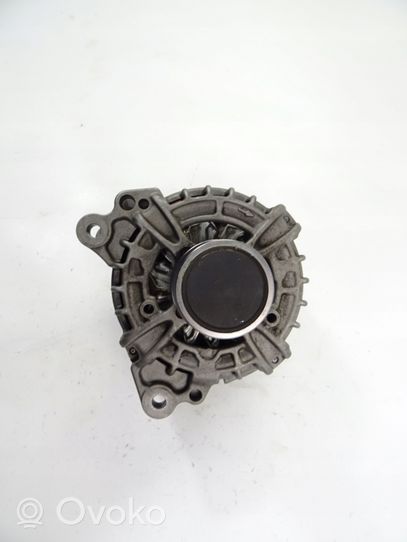 Volkswagen Golf VII Alternator 05E903026B