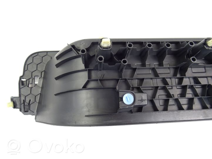 Toyota Proace Etuoven kynnyksen suojalista 98091632ZD