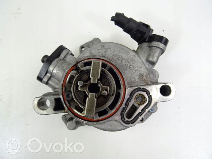 Toyota Proace Pompa podciśnienia / Vacum 9804021880