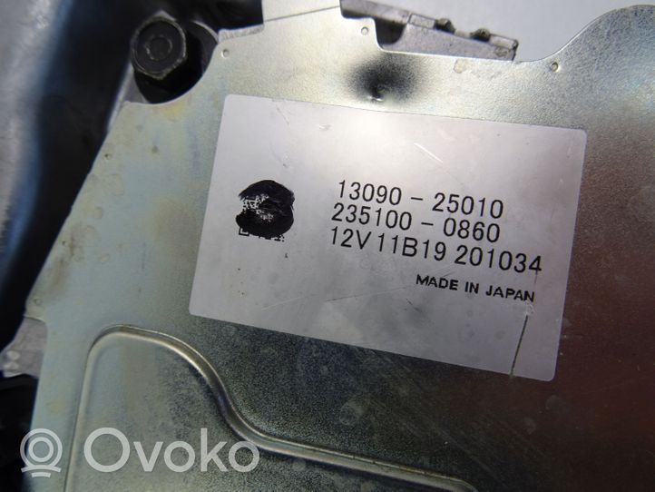 Toyota RAV 4 (XA50) Cache courroie de distribution 1309025010