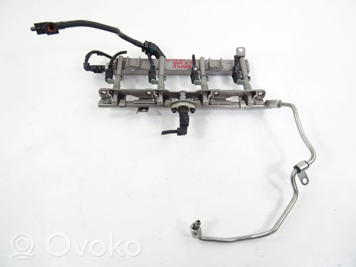 Toyota RAV 4 (XA50) Sprauslu komplekts 2325025020