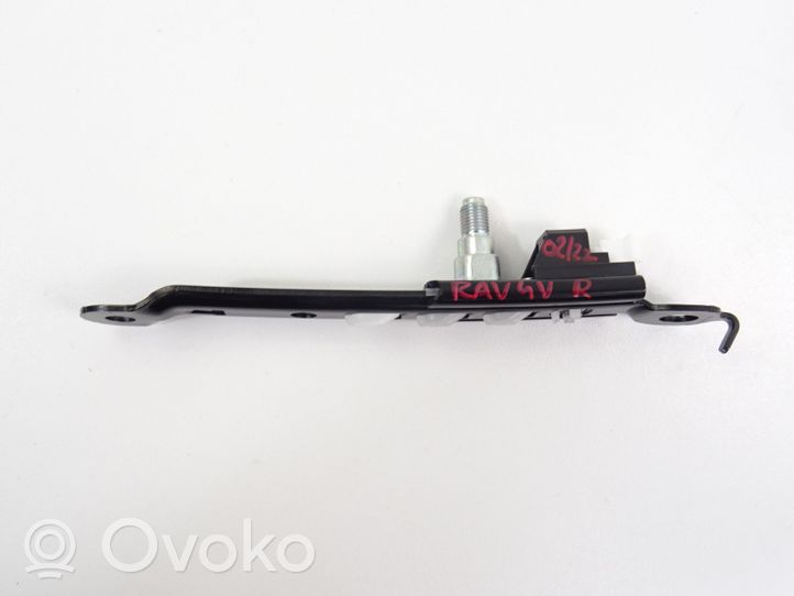 Toyota RAV 4 (XA50) Rail de réglage hauteur de ceinture de sécurité E56300