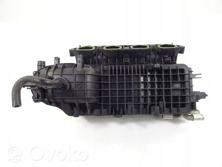 Volkswagen Caddy Intake manifold 04E129711P