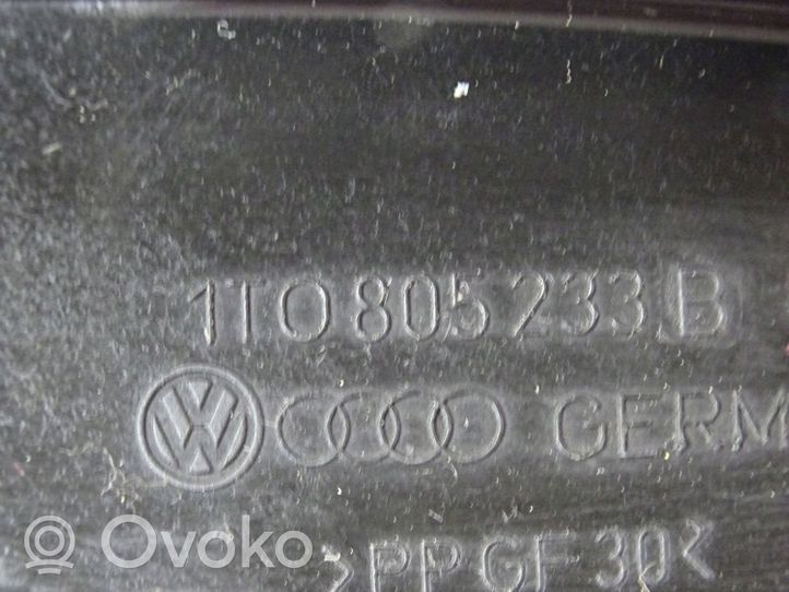 Volkswagen Caddy Muu moottoritilan osa 1T0805233B