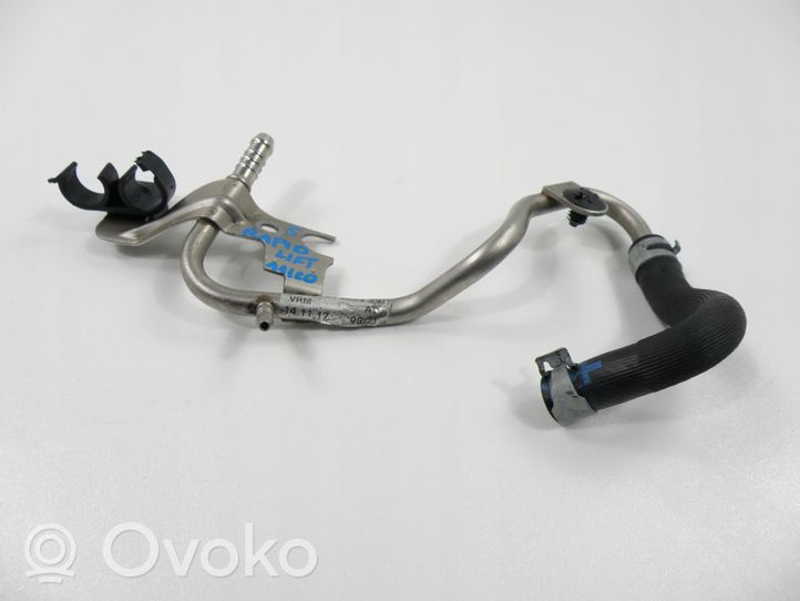 Skoda Rapid (NH) Tuyau d'alimentation conduite de carburant 04B201360