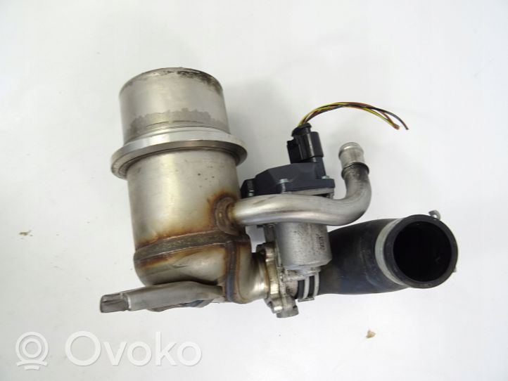 Volkswagen Touran III EGR valve cooler 04L131512BG