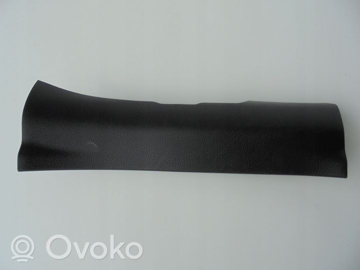 Nissan Qashqai Altro elemento di rivestimento sottoporta/montante 769B64EA0A