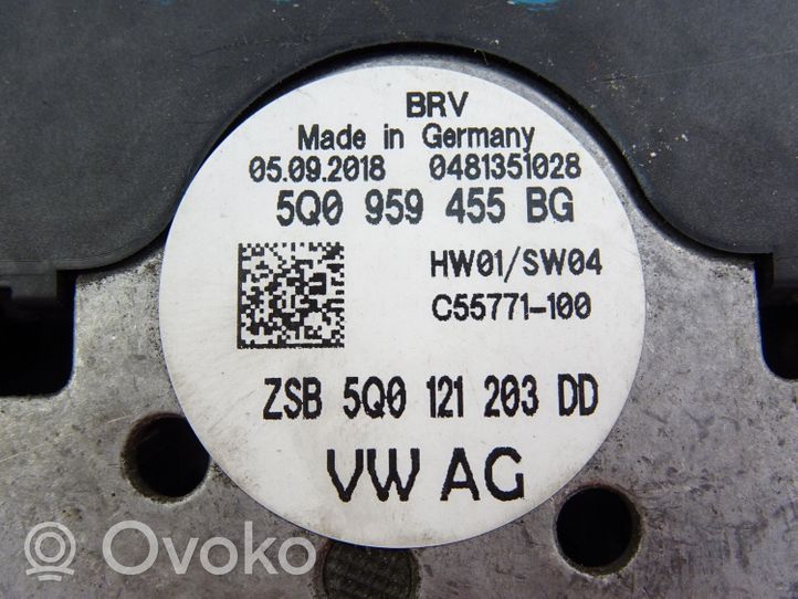 Volkswagen T-Roc Jäähdyttimen jäähdytinpuhallin 5Q0959455BG