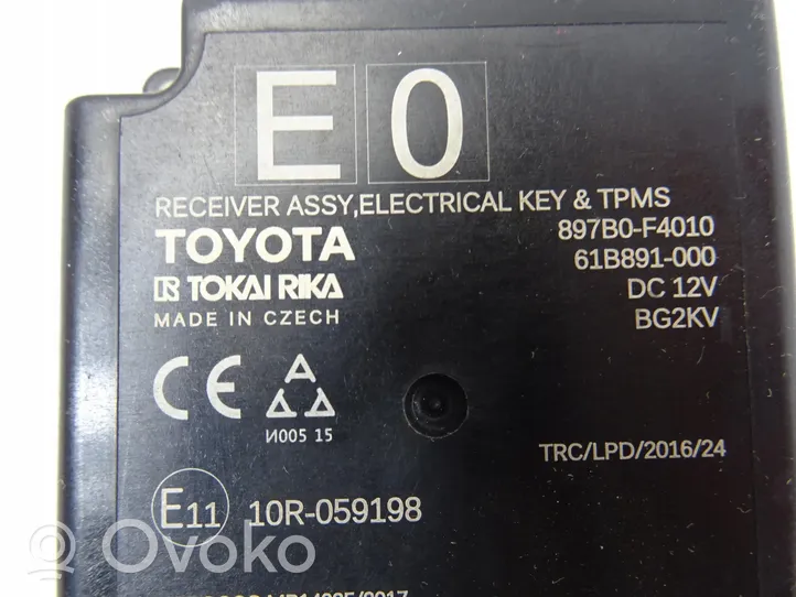 Toyota C-HR Centrālās atslēgas vadības bloks 897B0-F4010