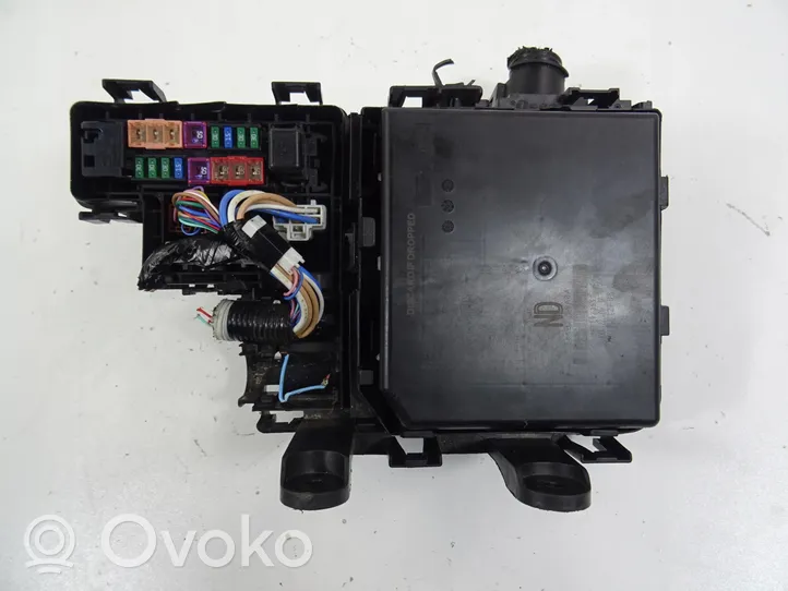 Nissan X-Trail T32 Fuse box set 284B7-5NA0A