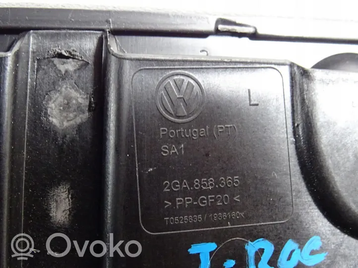 Volkswagen T-Roc Element deski rozdzielczej / środek 2GA858365