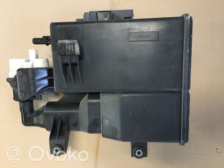 BMW 7 F01 F02 F03 F04 Serbatoio a carbone attivo per il recupero vapori carburante 17208265