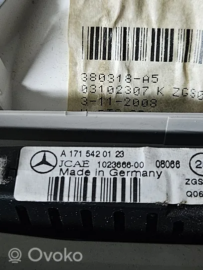 Mercedes-Benz GL X164 Lampka podsufitki tylna A1648200423