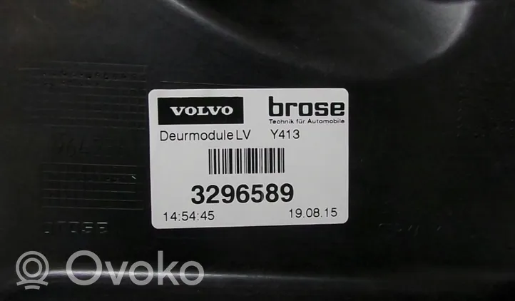 Volvo XC70 Zawias górny drzwi 