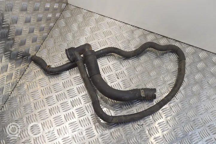 Opel Insignia A Coolant pipe/hose 